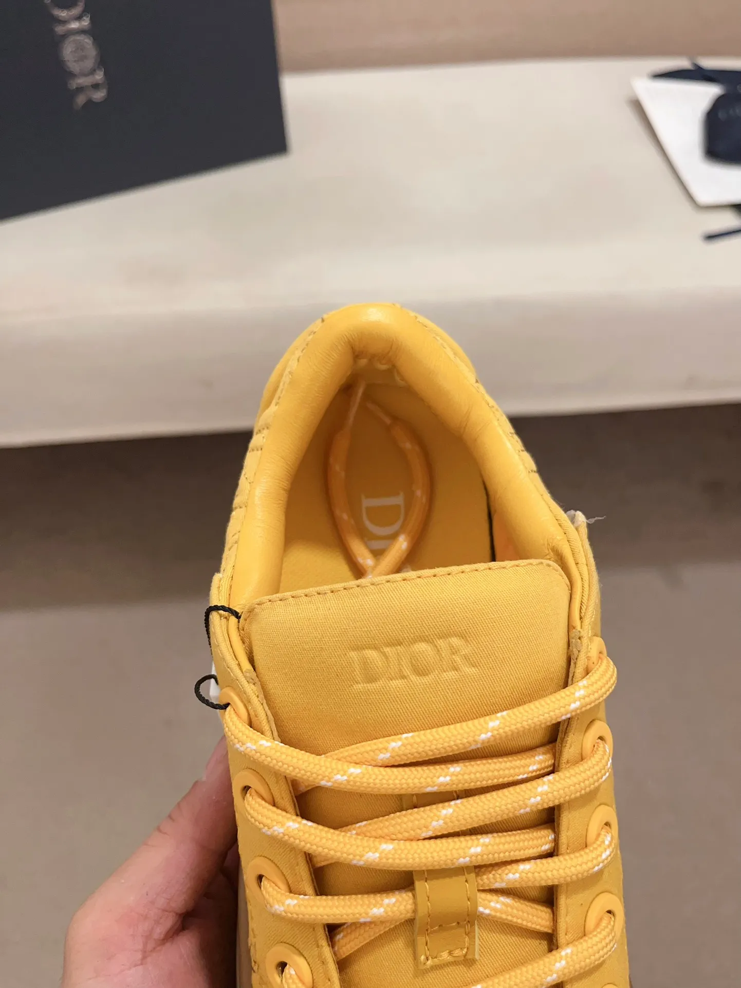 Men's shoes 💰: 680💰 [Dior·Dior] Top 🔍Couple model 💏🔍New casual sports style couple shoes, new four-season design, perfect workmanship, lace-up lazy style to create cabinet quality, upper: imported first-layer cowhide, sheepskin lining is soft and comfortable, ultra-light TPU wear-resistant outsole, simple, versatile fashion men's shoes, excellent color code number 35--44